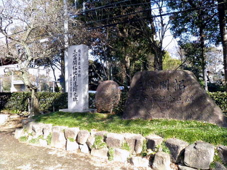 3-1015.jpg