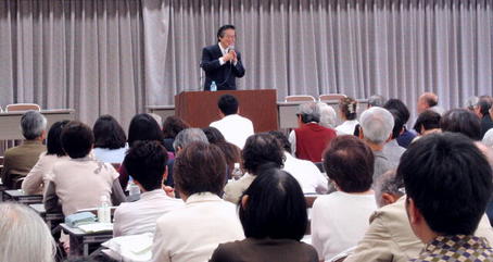 進士講演.jpg